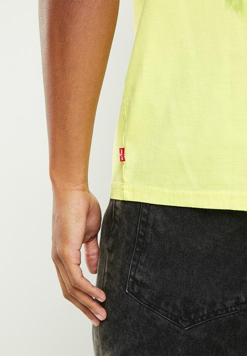 Levi’s® - Short sleeve relaxed fit tee art imitates life sun