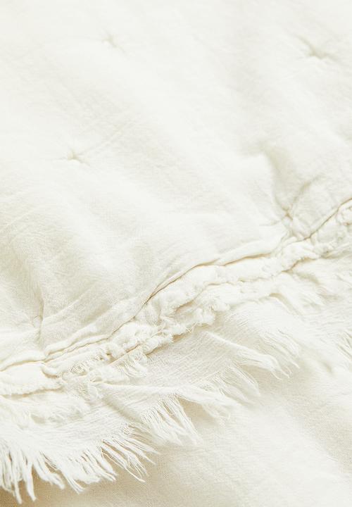 H&M - Frill-trimmed bedspread - beige
