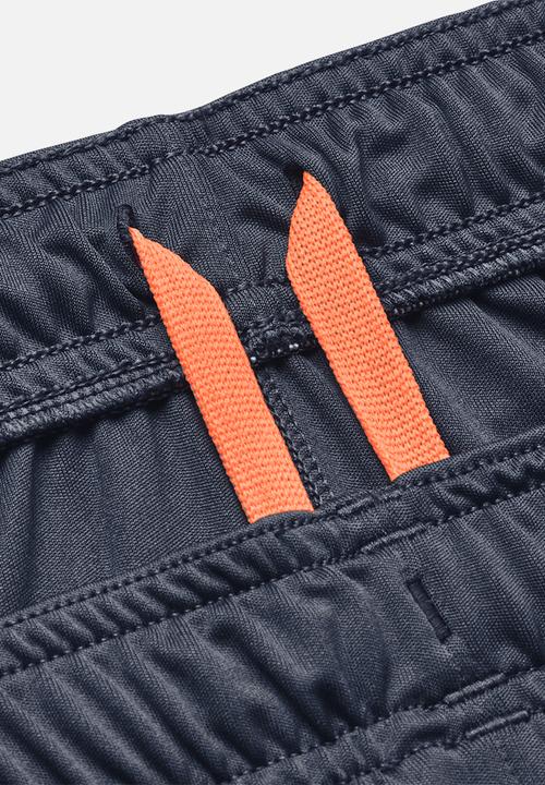 Under Armour - Challenger knit short - downpour gray