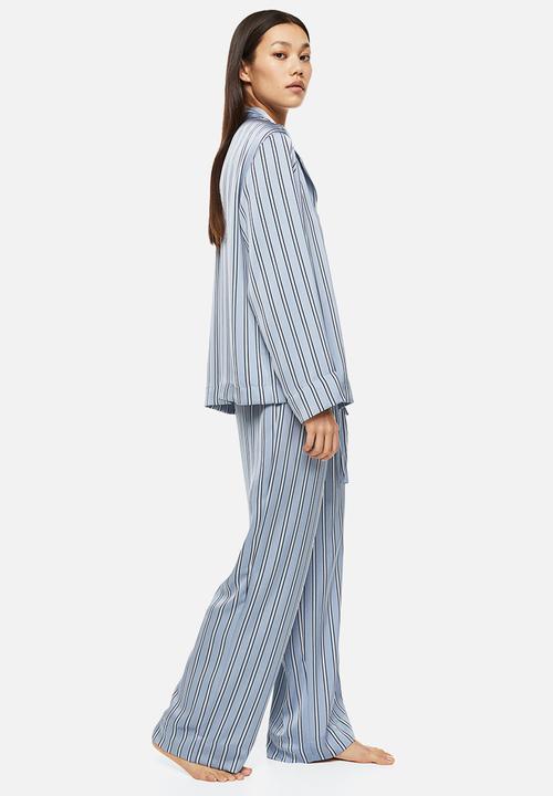 H&M - Satin pyjamas - light blue/striped 