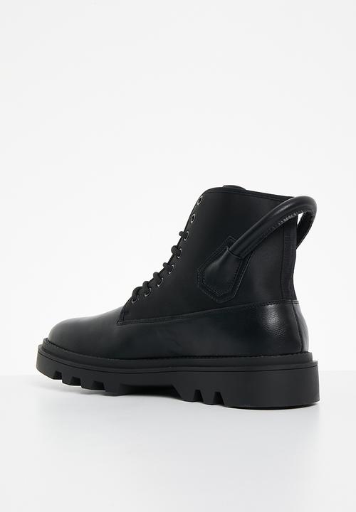 MAZERATA - Vinchey 8 faux - black