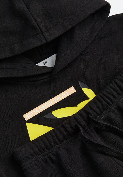 H&M - 2-piece printed sweatshirt set - black/pokémon 