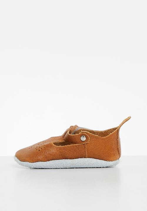 Pitta-Patta Shoes - Baby doll brogue - light vintage