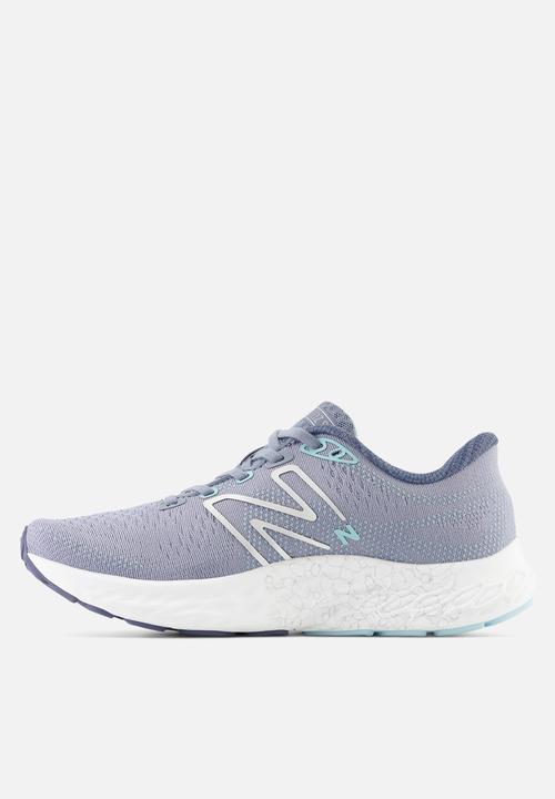 New Balance  - Fresh Foam x Evoz ST