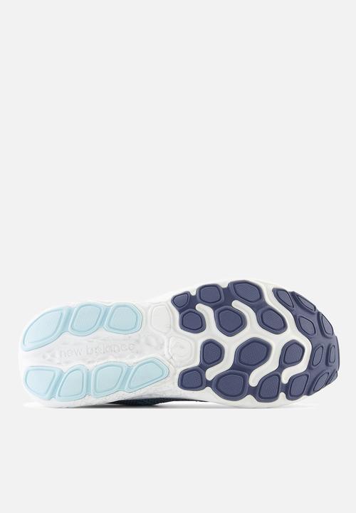 New Balance  - Fresh Foam x Evoz ST
