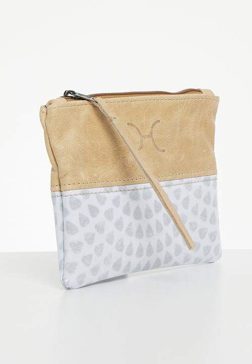 Thandana - Travel Pouch - Scale Away Moonstruck