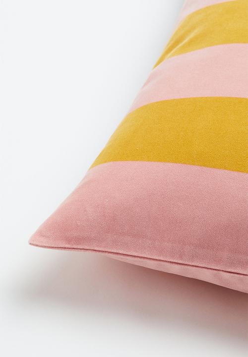 H&M - Velvet cushion cover - old rose & yellow