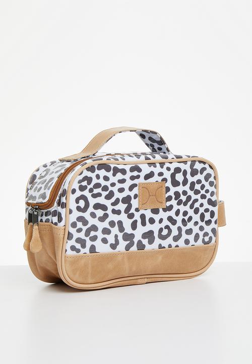 Thandana - Vanity Travel Pouch - Cheetah White