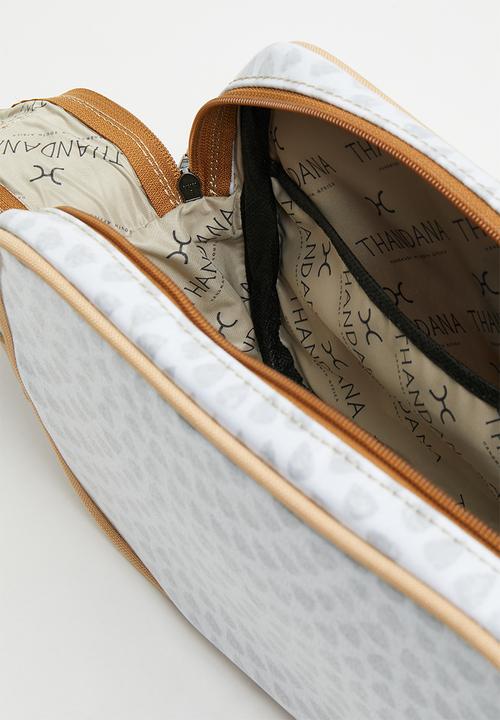 Thandana - Vanity Travel Pouch - Scale Away Moonstruck