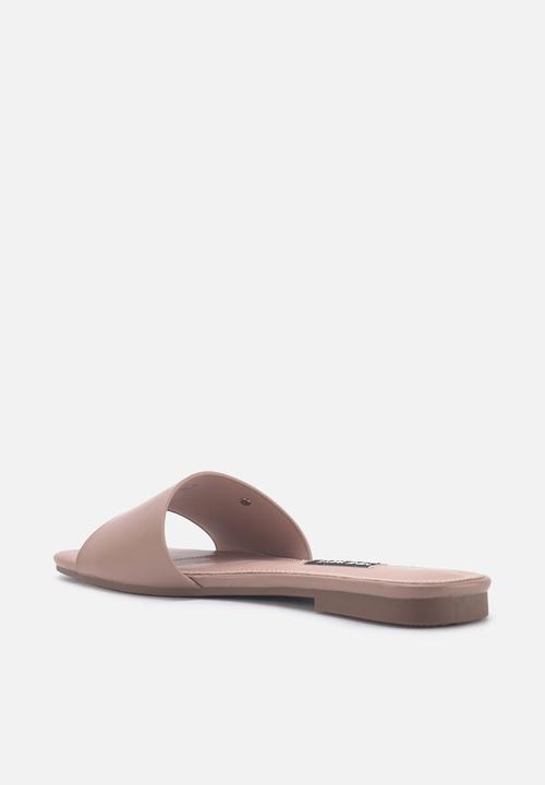 Nine West - Peace sandal - brown 