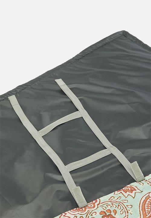 Sixth Floor - Amer picnic mat - multi