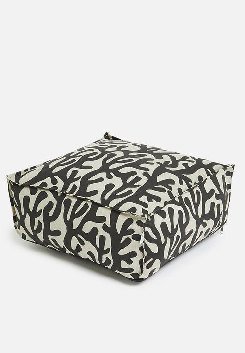 Sixth Floor - Playa patio floor cushion - black