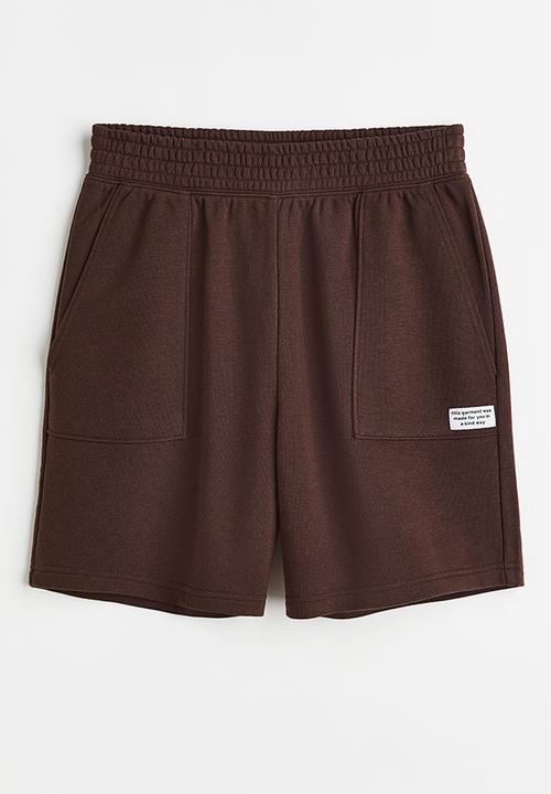 H&M - Sweatshorts - dark brown 