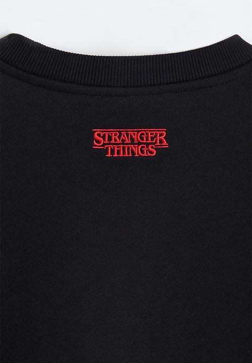 H&M - Relaxed fit sweatshirt - black/stranger things