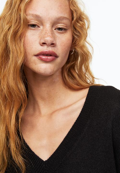 H&M - V-neck jumper - black