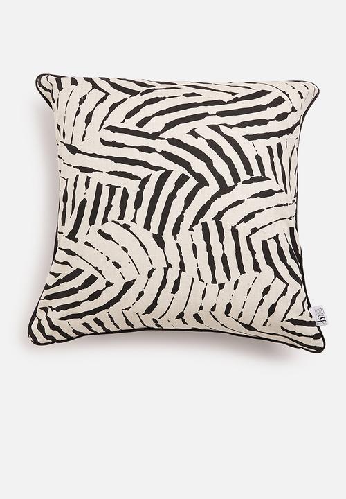 Sixth Floor - Capone cushion cover - multi