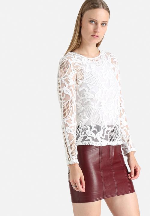 Goldie - Willow Embroidered Lace Top