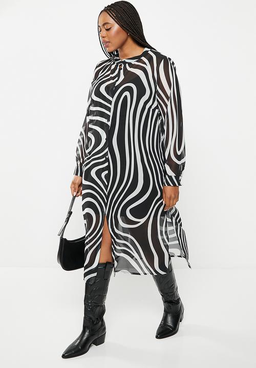 Me&B - Plus button up mandarin collar dress with cami - black & white