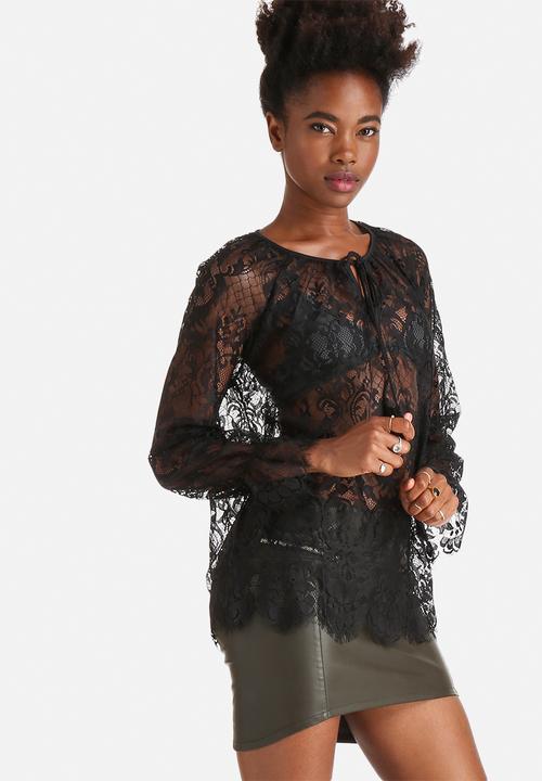 Vero Moda - Mina Lace Top