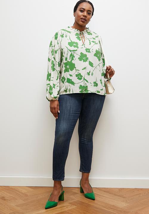 edit - Printed notch neck shell - green floral