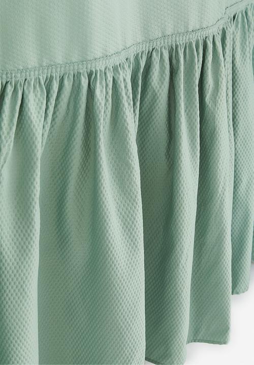 H&M - Flounce-trimmed shower curtain - sage green 