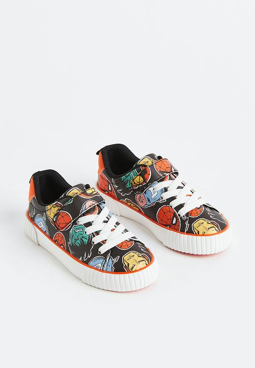 H&M - Printed trainers - black/marvel comics 
