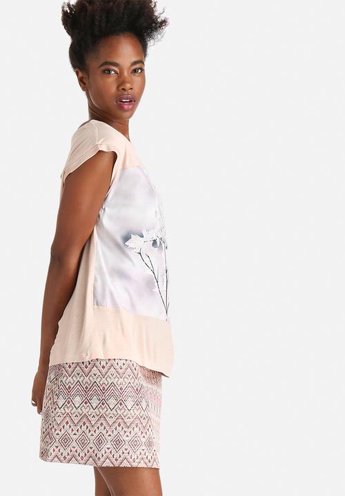 Vero Moda - Iceflower Tee