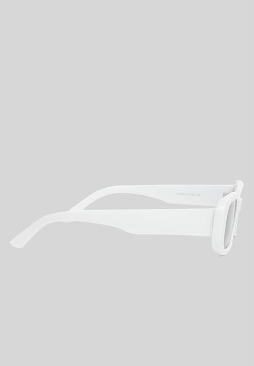 Superbalist - Celine retro sunglasses - white & black