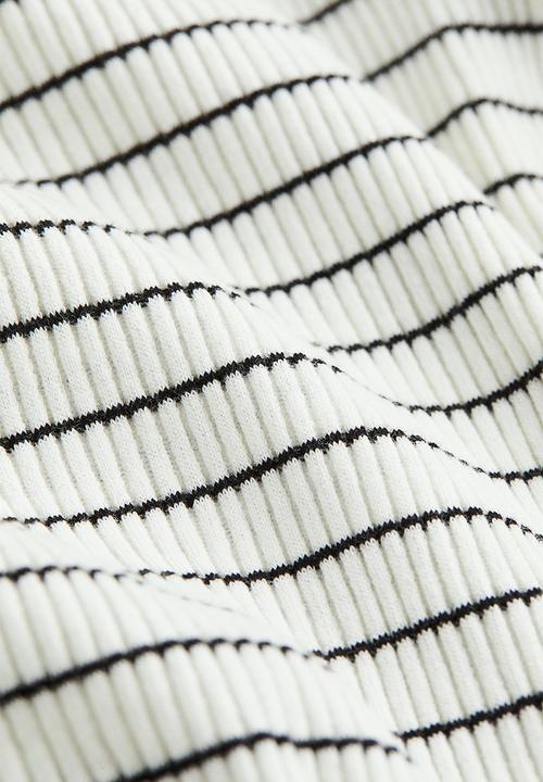 H&M - Ribbed top - white