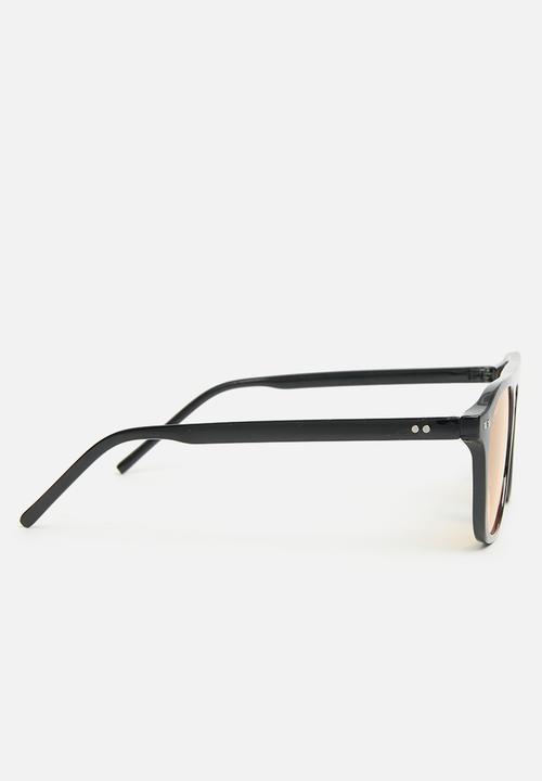 Superbalist - Kendall aviator sunglasses - black & orange