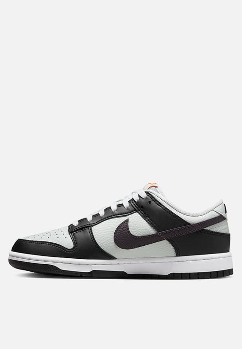 Nike - Dunk low