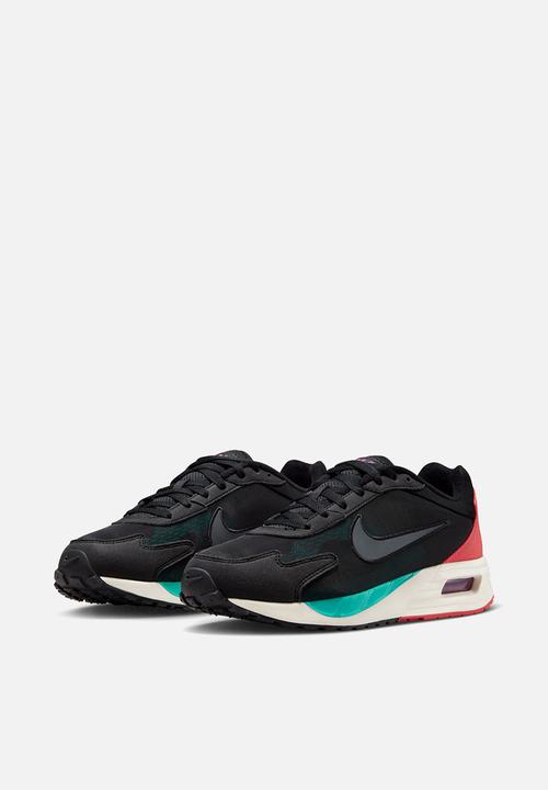 Nike - Nike Air Max Solo