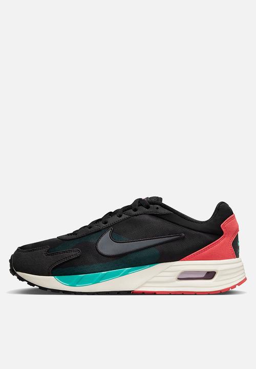 Nike - Nike Air Max Solo