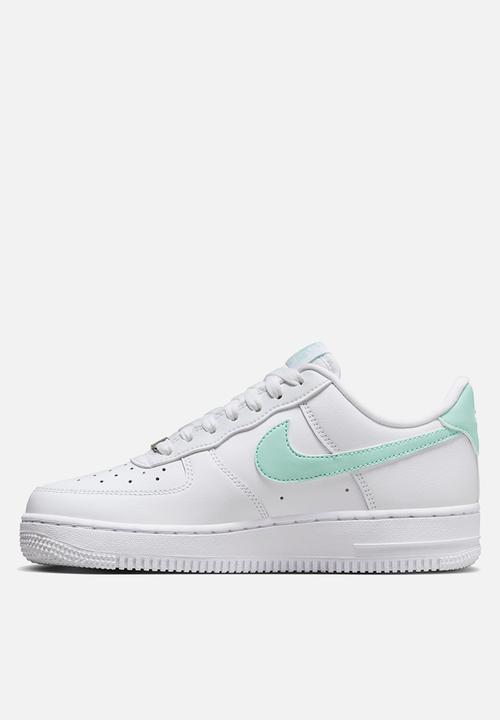 Nike - Nike Air Force 1 '07 