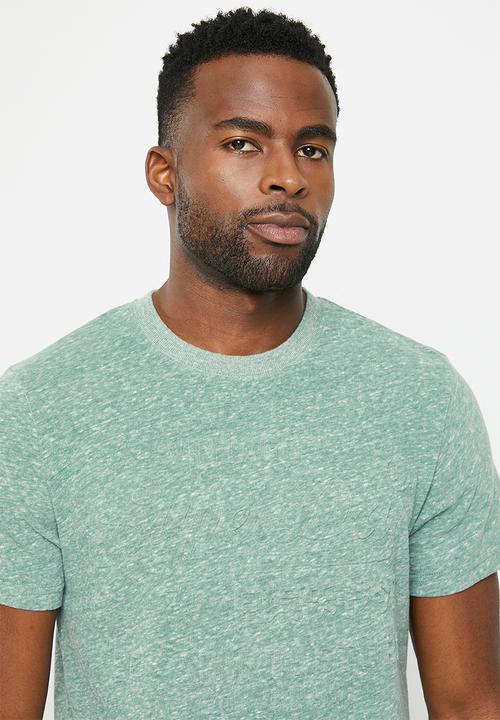 Superdry. - Vl emboss tee - the falls road green snowy