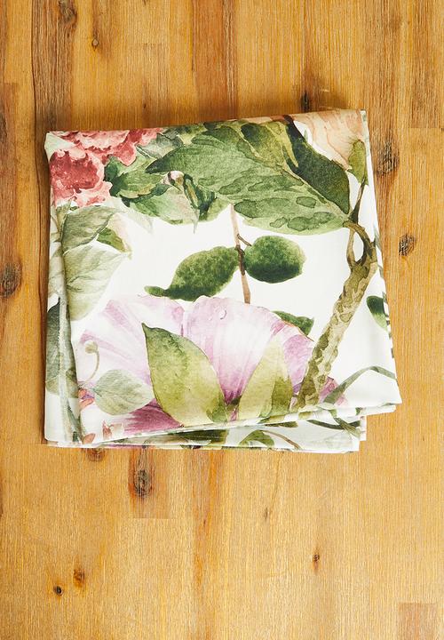 Hertex Haus - Marlena tablecloth - pastels