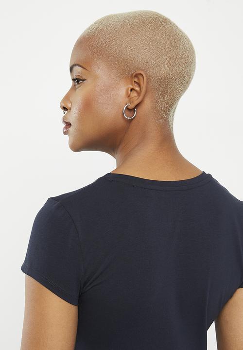 GUESS - Lds short sleeve Triangle Tee - Navy