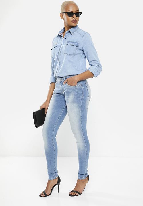GUESS - Lds anette mid rise - light blue