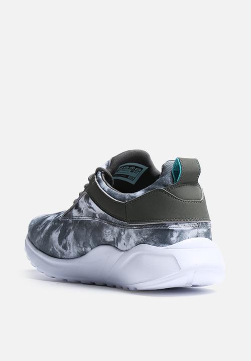 Globe - Roam Lyte