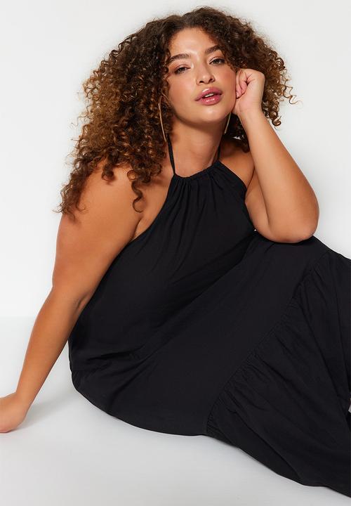 Trendyol - Plus backless halter neck dress - black