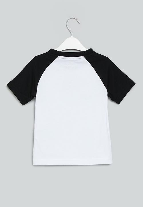 Nike - Nkb b nsw futura raglan tee - white & black