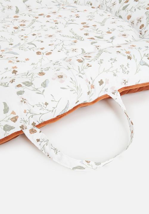 Sixth Floor - Embrose sleeping pod - ditsy floral