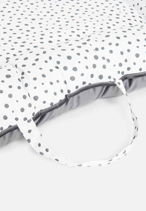 Sixth Floor - Embrose sleeping pod - black & grey