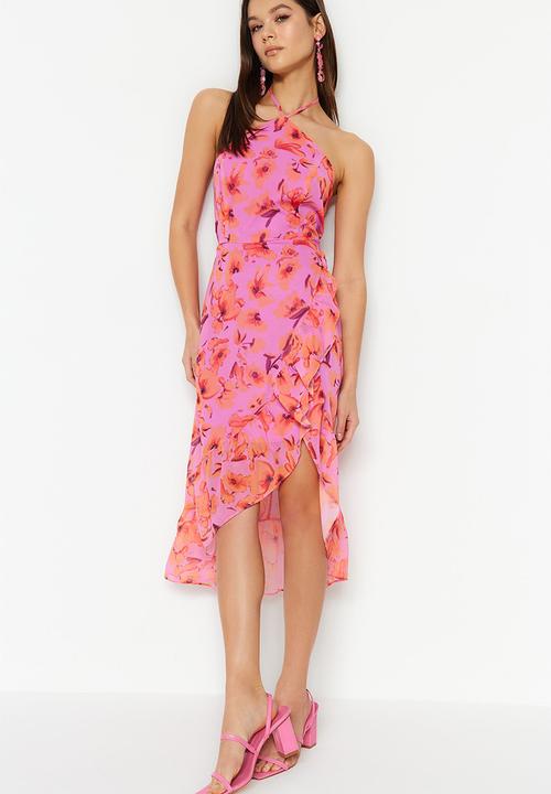 Trendyol - Floral halter assym dress - pink
