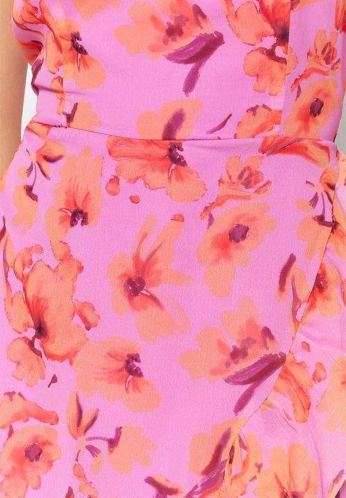 Trendyol - Floral halter assym dress - pink