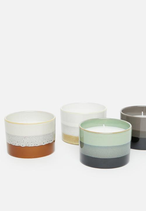 H&S - Layers ceramic candle - red
