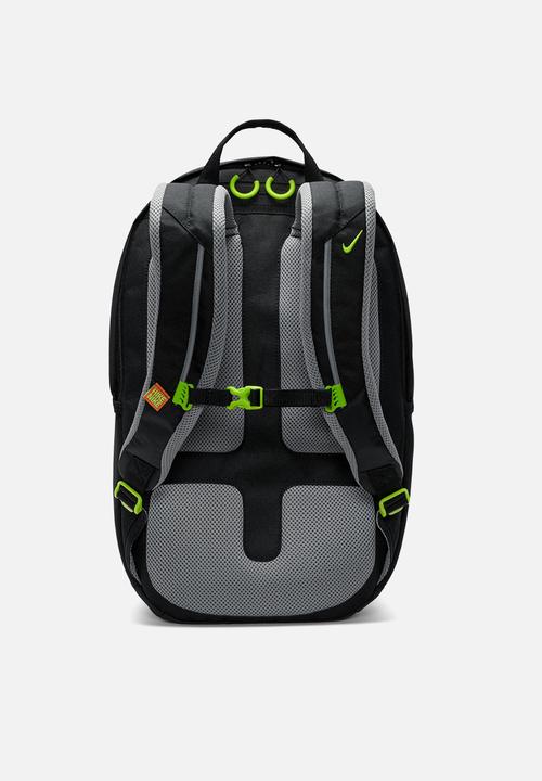 Nike - Nike hike-black/particle grey/atomic green