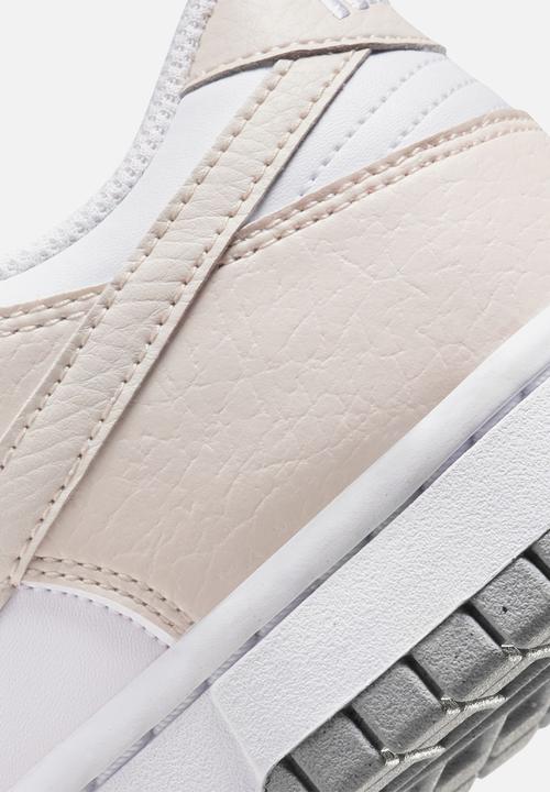 Nike - W Nike dunk low next nature - white