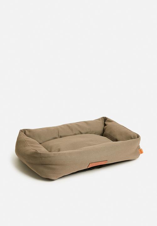 Pet Collection - Perry pet bed - sand