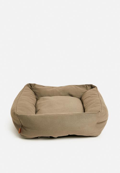 Pet Collection - Perry pet bed - sand